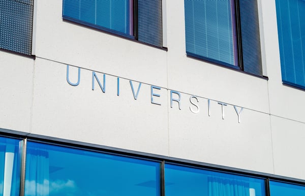 university76m_211217 (1)