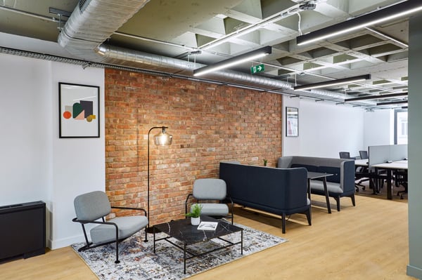 390 strand interior 1opt (2)