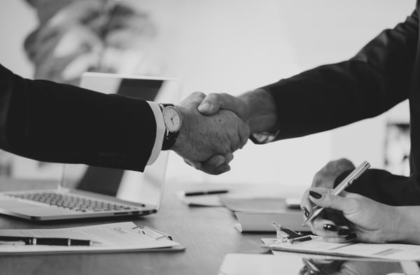 shakehands (2)