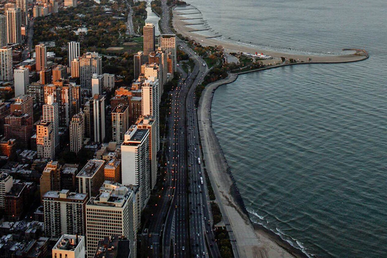 Birds-eye view of cityscape and shoreline