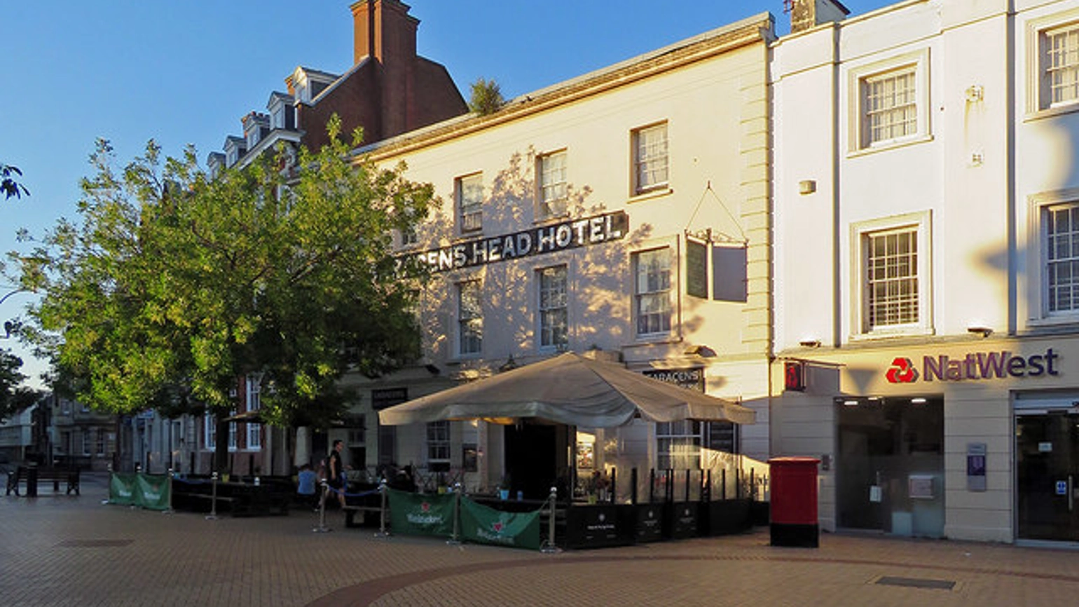 Chelmsford Saracens Head Hotel Chelmsford Saracens Head Hotel